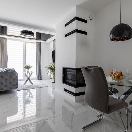 Apartament Z Basenem I Kominkiem ,,Baltic Sun” Sztutowo Ngoại thất bức ảnh