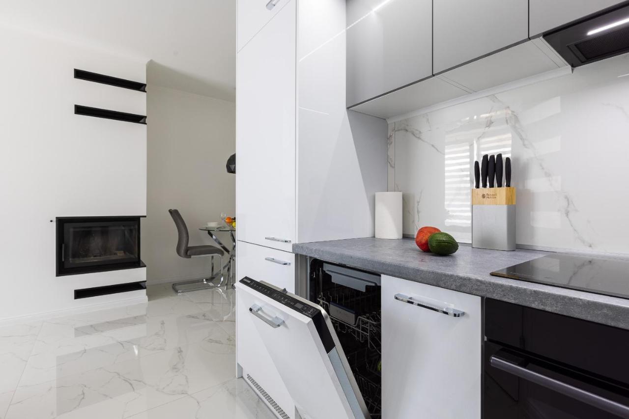 Apartament Z Basenem I Kominkiem ,,Baltic Sun” Sztutowo Ngoại thất bức ảnh