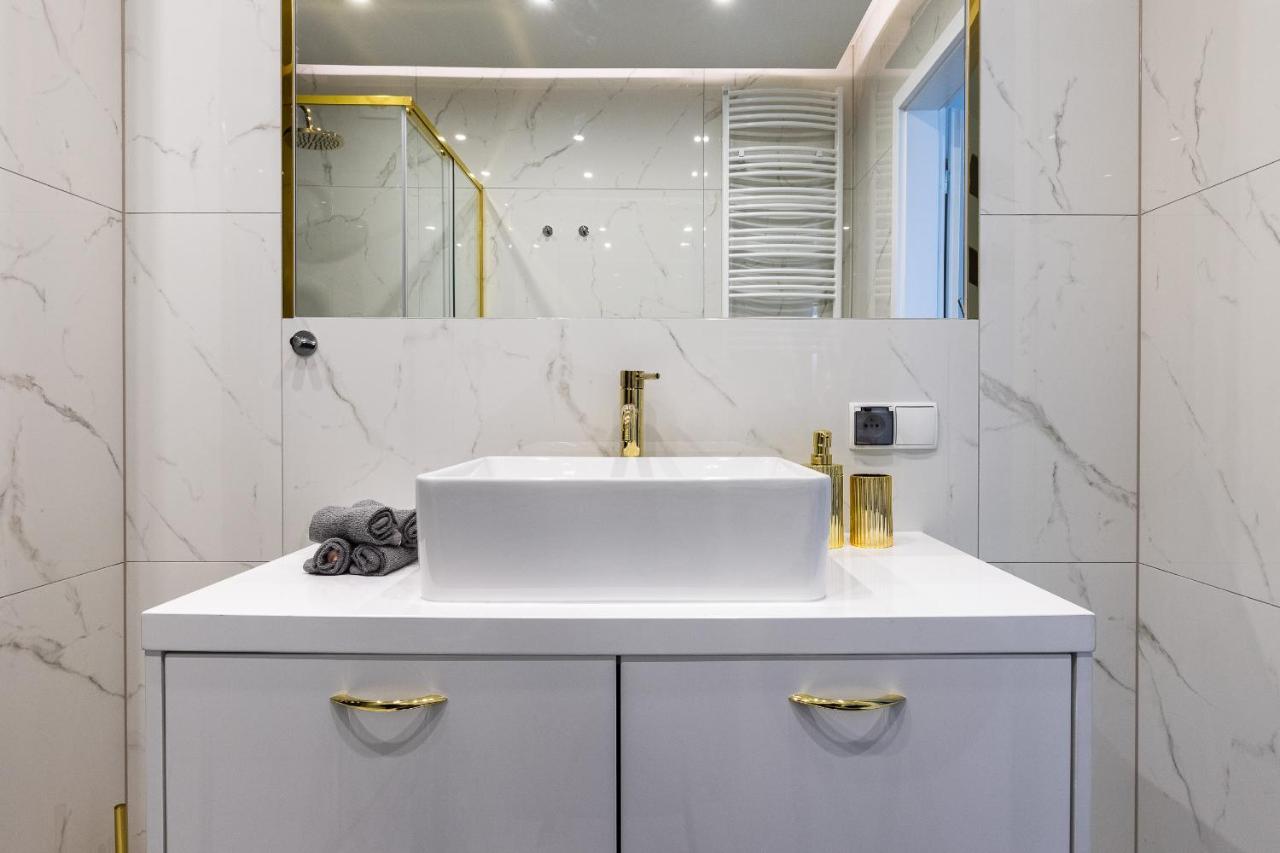Apartament Z Basenem I Kominkiem ,,Baltic Sun” Sztutowo Ngoại thất bức ảnh